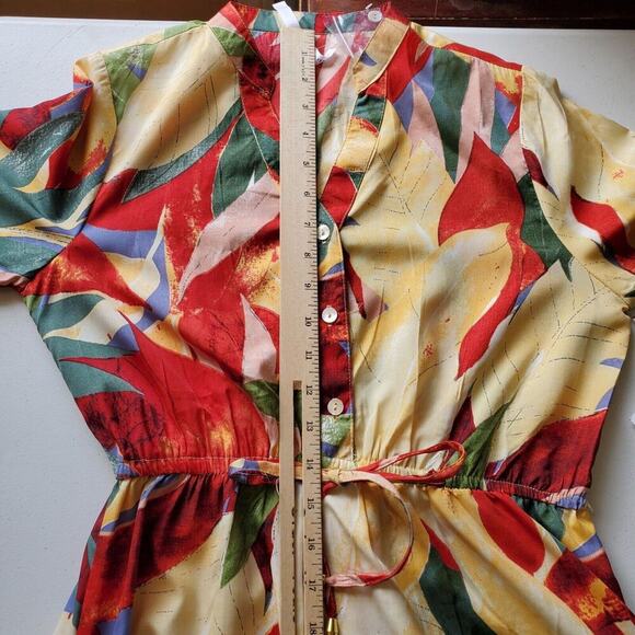 Live 4 Truth A-Line Mini Dress Vibrant Floral Puff Sleeve NEW Party Tropical - Picture 9 of 16